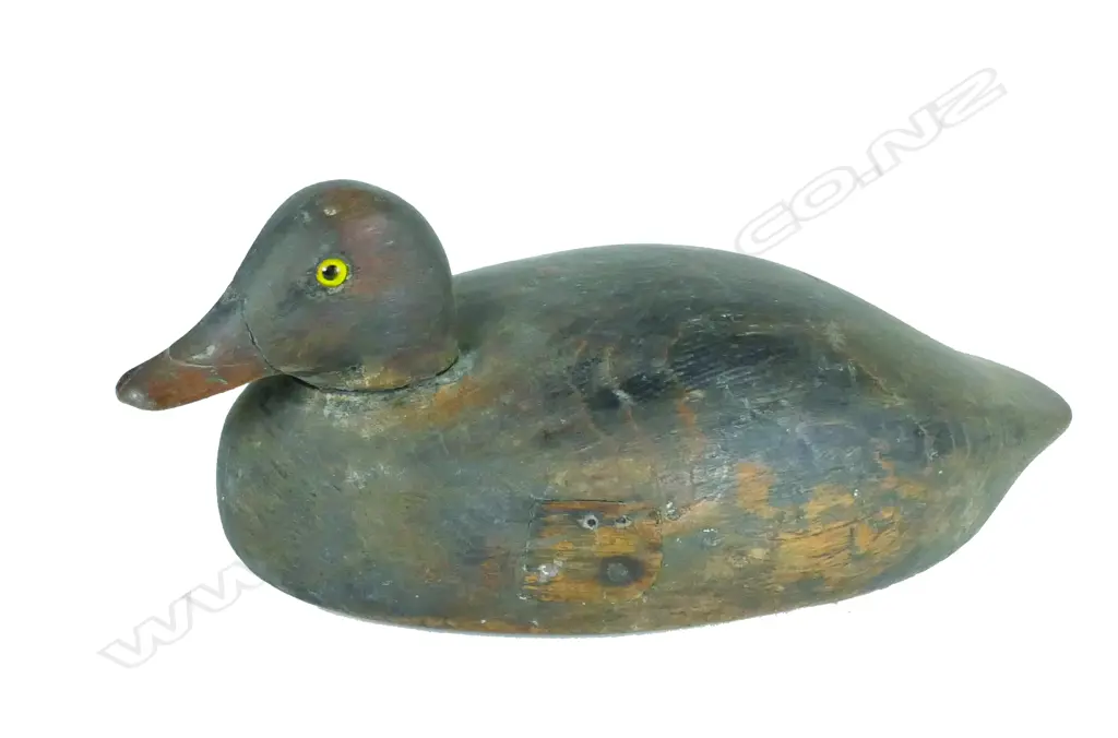 A vintage carved solid wood American Goldeneye 14" duck decoy Image 1++