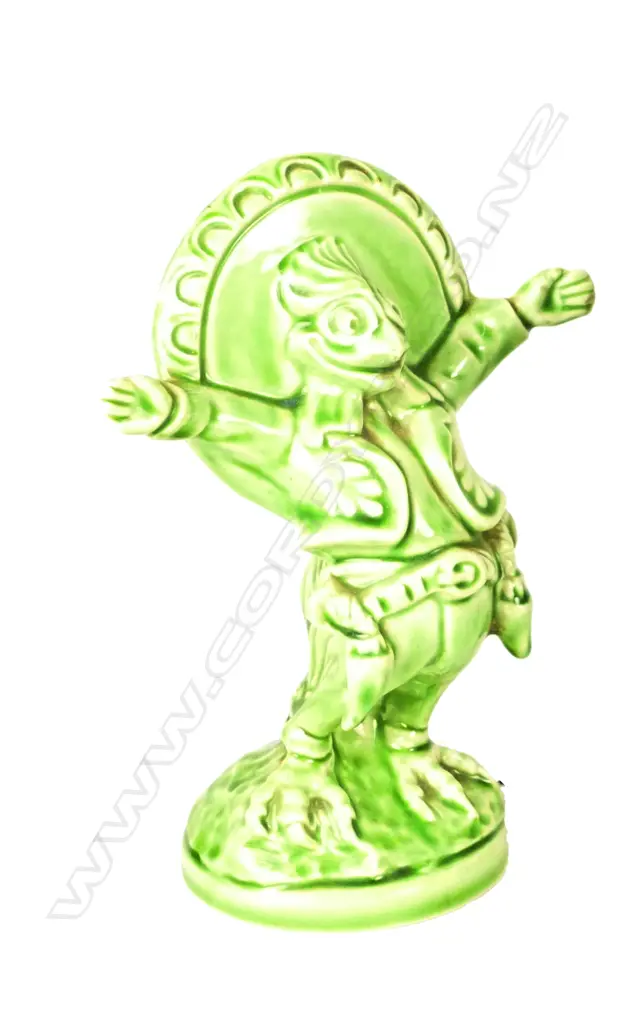 A rare Temuka Ware porcelain sculpture of Pancho Image 1++