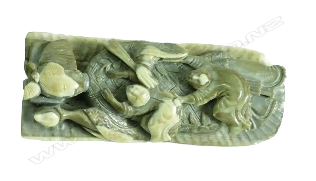 An Oriental carved mammoth tooth goddess figure Image 1++