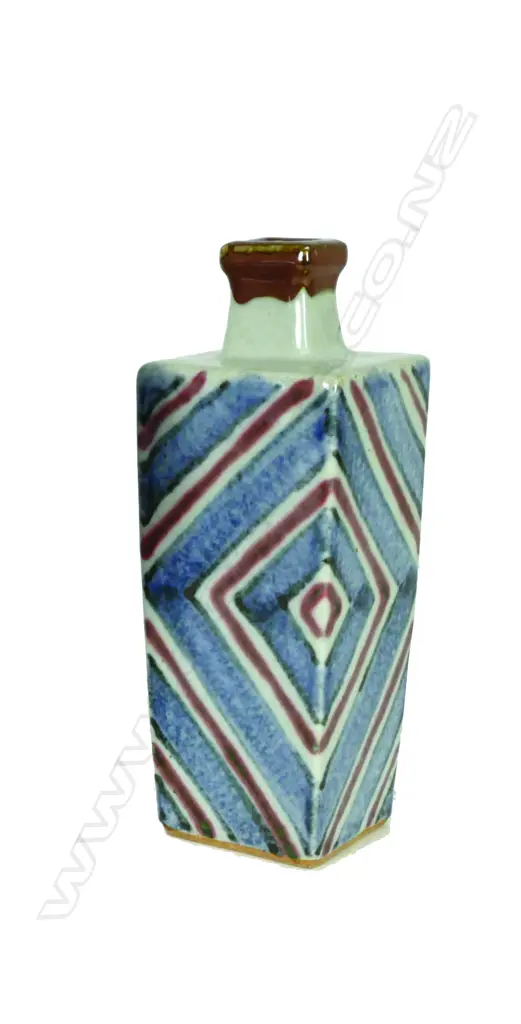 Kenkichi Tomimoto-attributed Japanese studio pottery bottle-form vase Image 1++