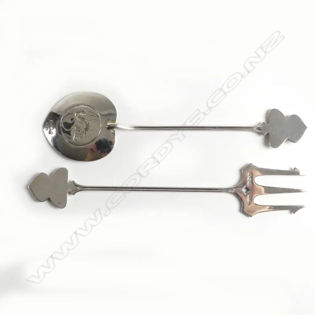 An Art Nouveau silver christening set of a spoon and fork by Daniel George Collins Birmingham 1905 Image 1++