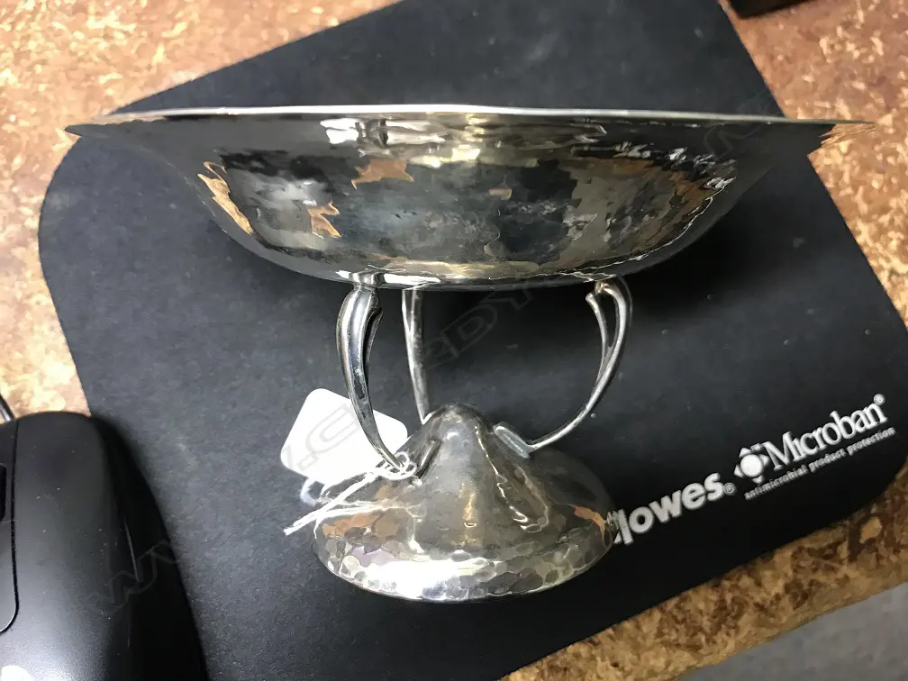 An Edwardian silver tazza Image 1++