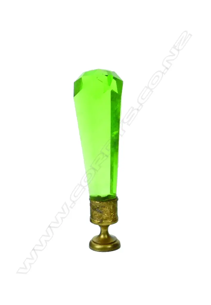 An early 20thC French green glass and gilt metal wax seal Image 1++