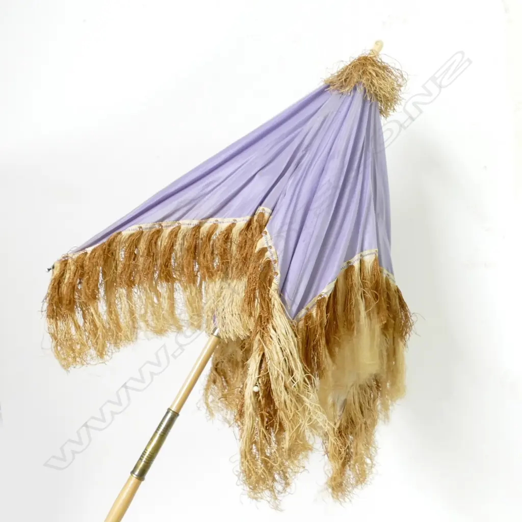 Two early Victorian 'carriage' parasols Image 1++