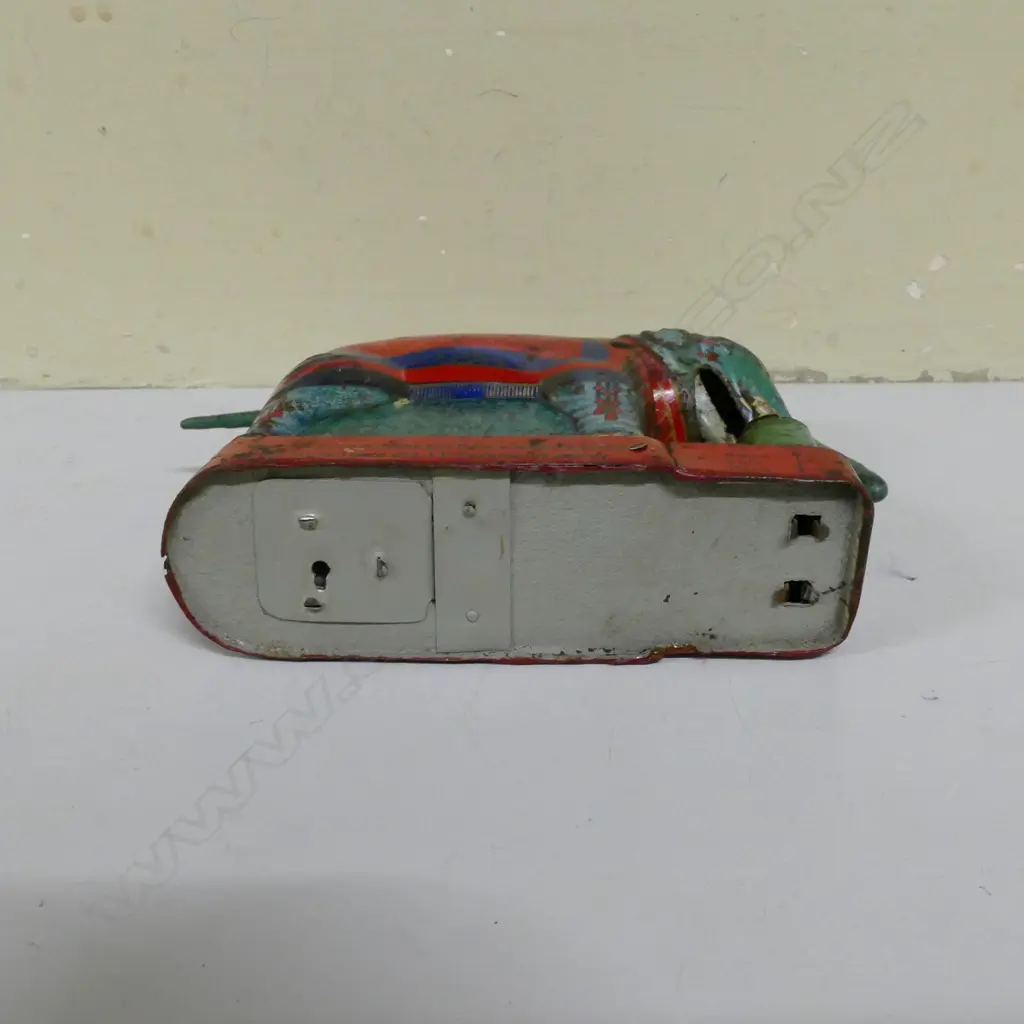 An antique tin plate Royal Trick Elephant mechanical money box Image 1++