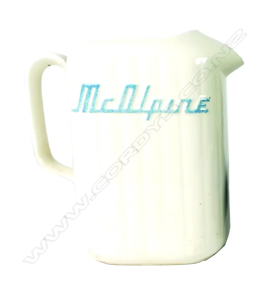 A vintage Crown Lynn McAlpine fridge jug Image 1++
