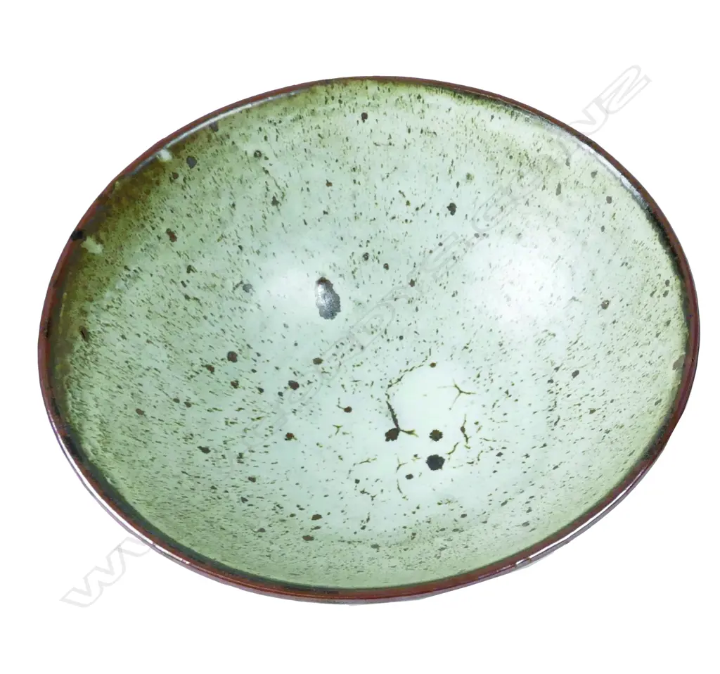 Len Castle deep bowl Image 1++