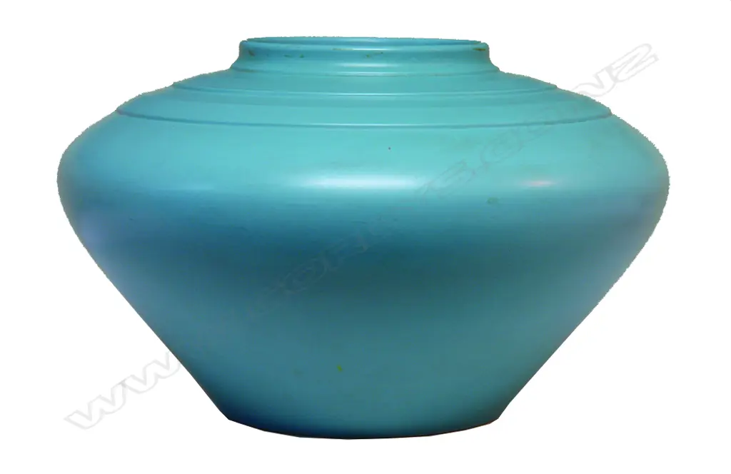 A good Keith Murray turquoise blue large vase Image 1++