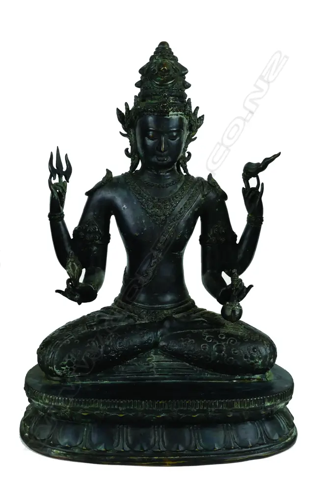 An old Tibetan bronze Buddha Image 1++