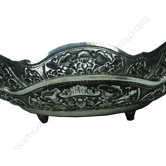 An Oriental .800 silver serving dish