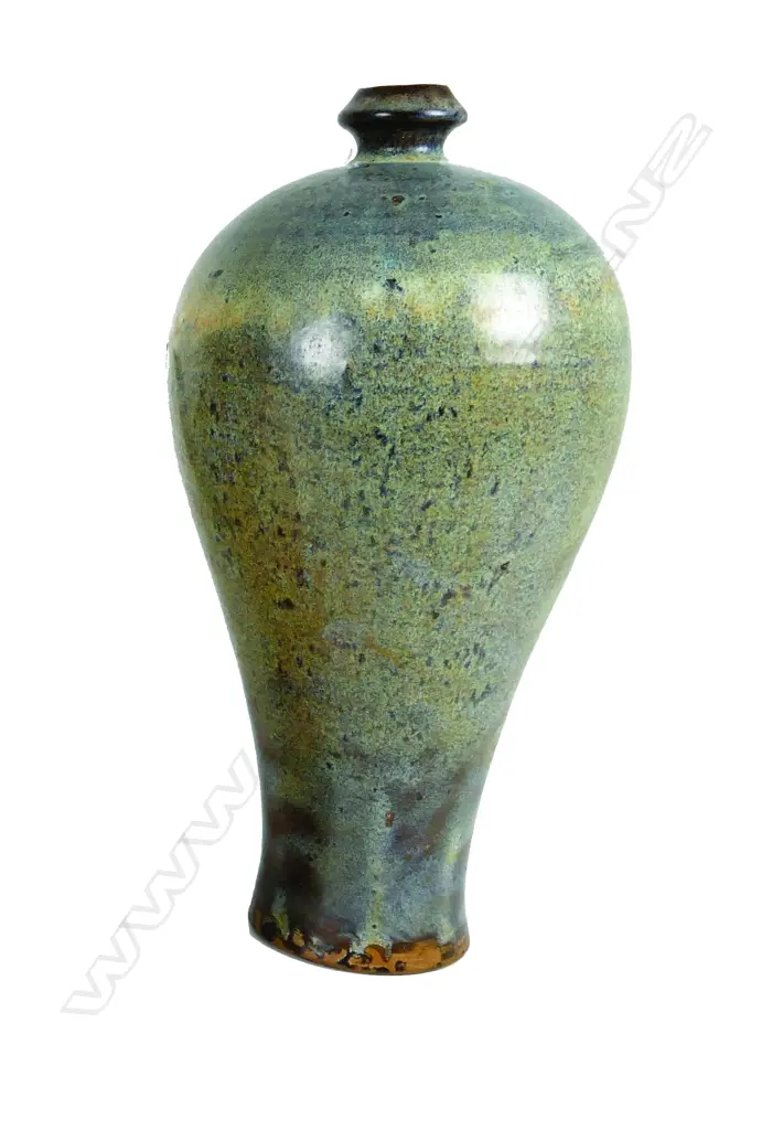 A Chinese Meiping vase with jun glaze Image 1++
