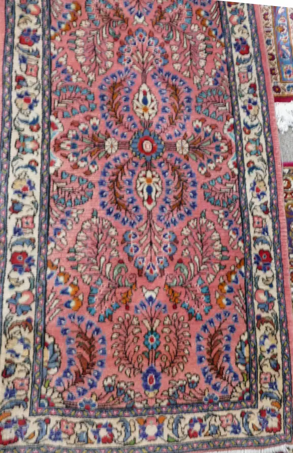 A fine Hamadan Lilian Persian wool on cotton rug Image 1++