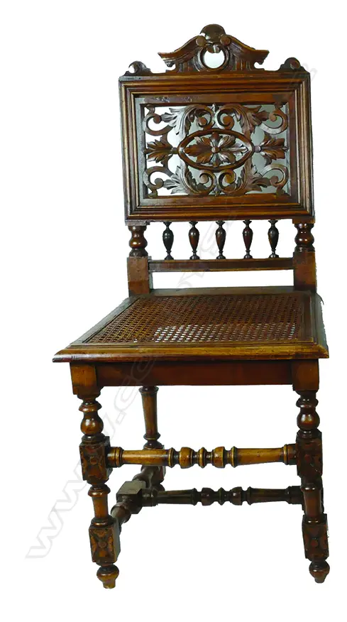 A set of six French carved walnut side chairs Image 1++