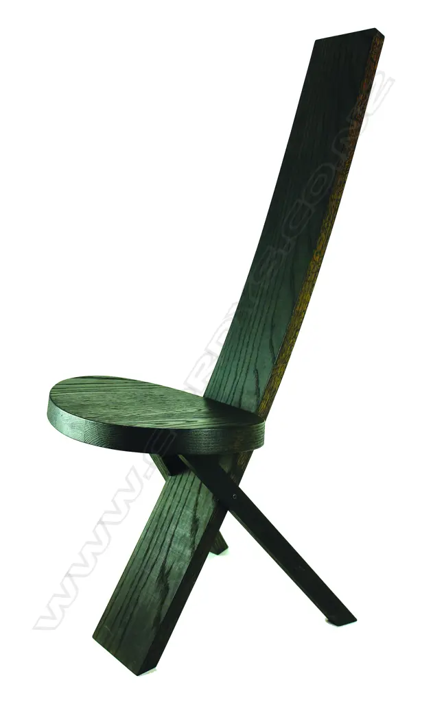Humphrey Ikin black Stave chair Image 1++