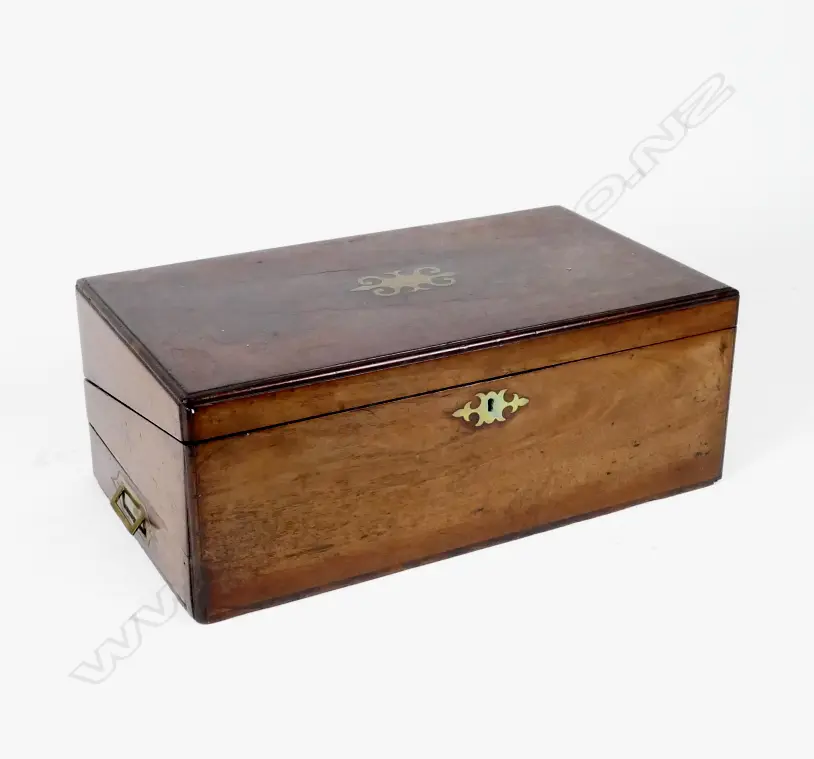 A Victorian mahogany writing slope Image 1++