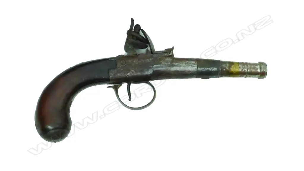 An 18thC Canon Barrell flintlock pistol Image 1++
