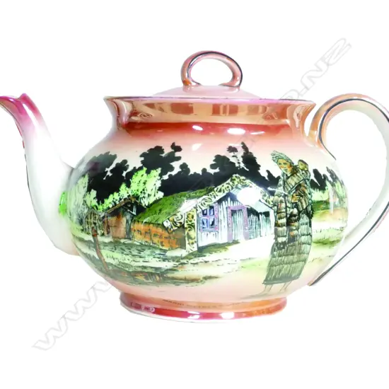 Grimwades 'Maori Ware' lustre teapot