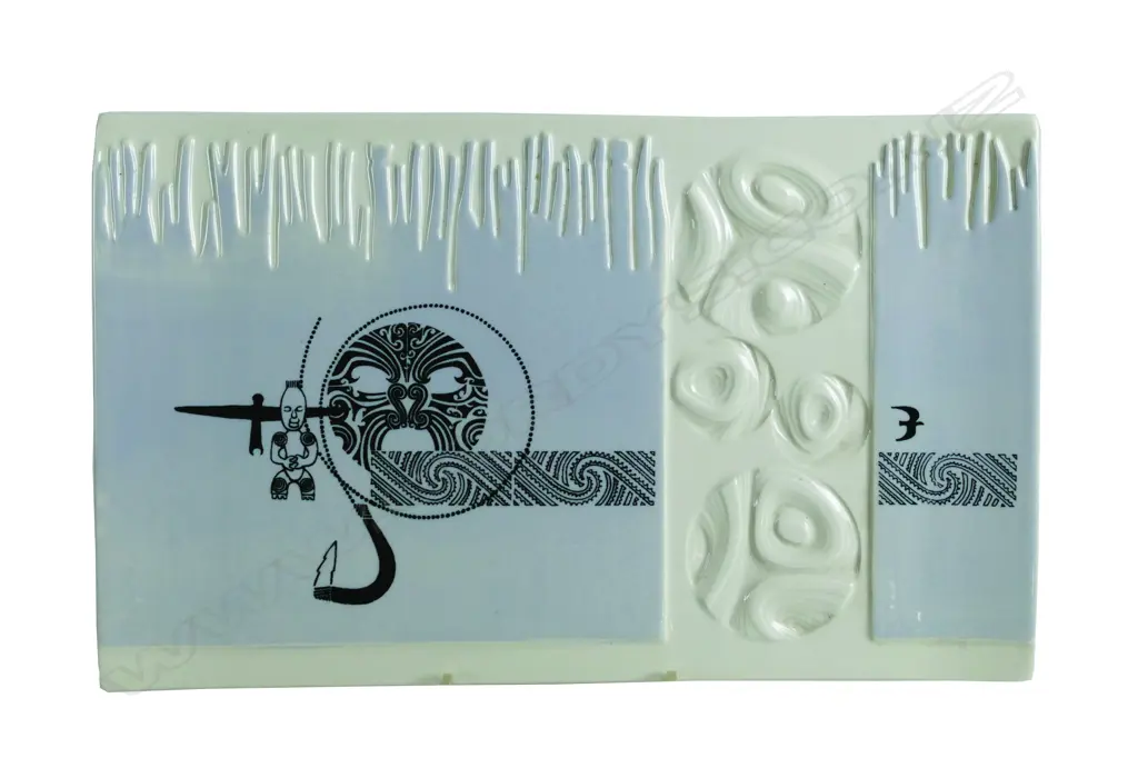 A Crown Lynn earthenware Expo '70 table dish of oblong shape Image 1++