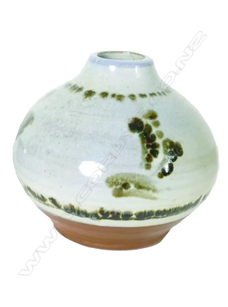 Bernard Leach Image 1++