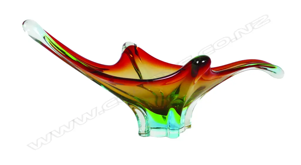 A Murano glass centrepiece Image 1++