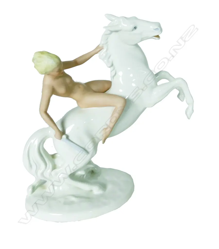 A German white porcelain figurine Image 1++
