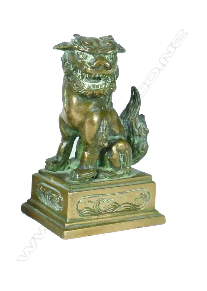 A Japanese small  bronze shishi from the Nogawa workshop Image 1++