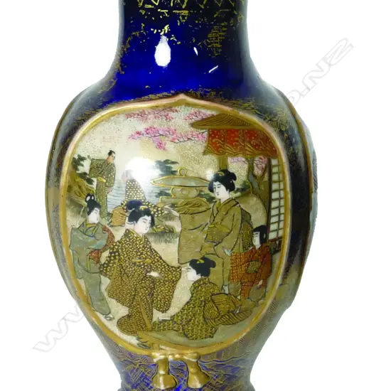 A Japanese Meiji period Satsuma vase
