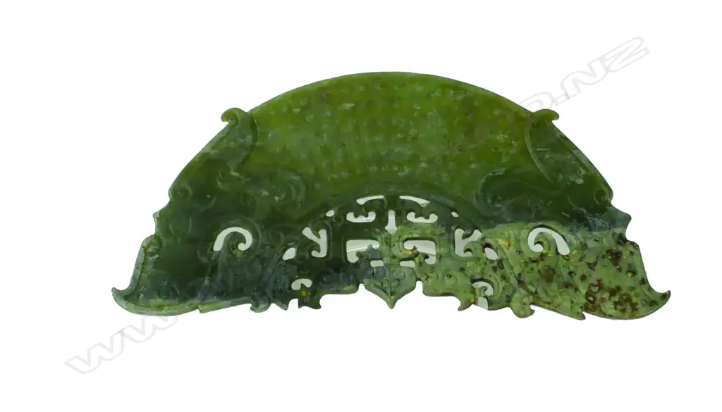 A Chinese jade archaic jade plaque Image 1++