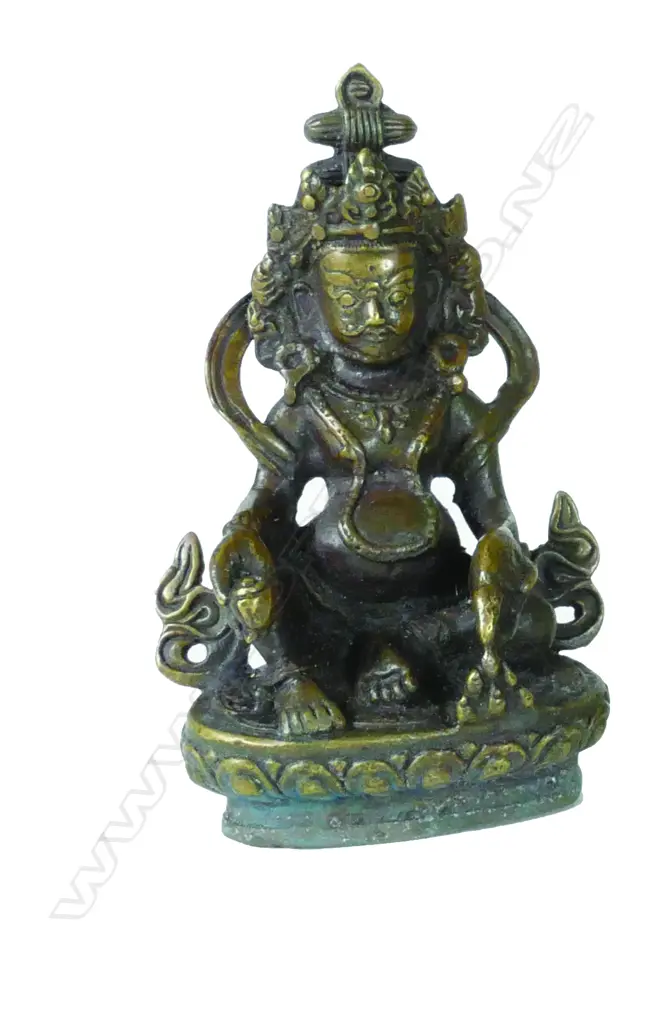 A small Tibetan bronze bodhisattva Image 1++
