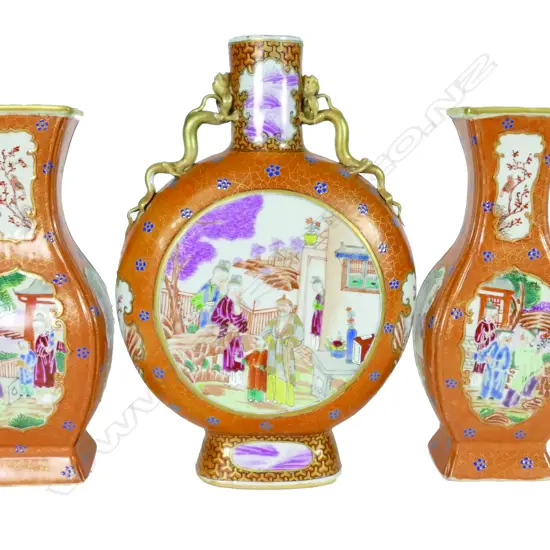 A suite of three Chinese porcelain vases