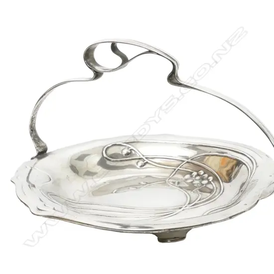 A Jugendstil (Art Nouveau) Austrian silver basket