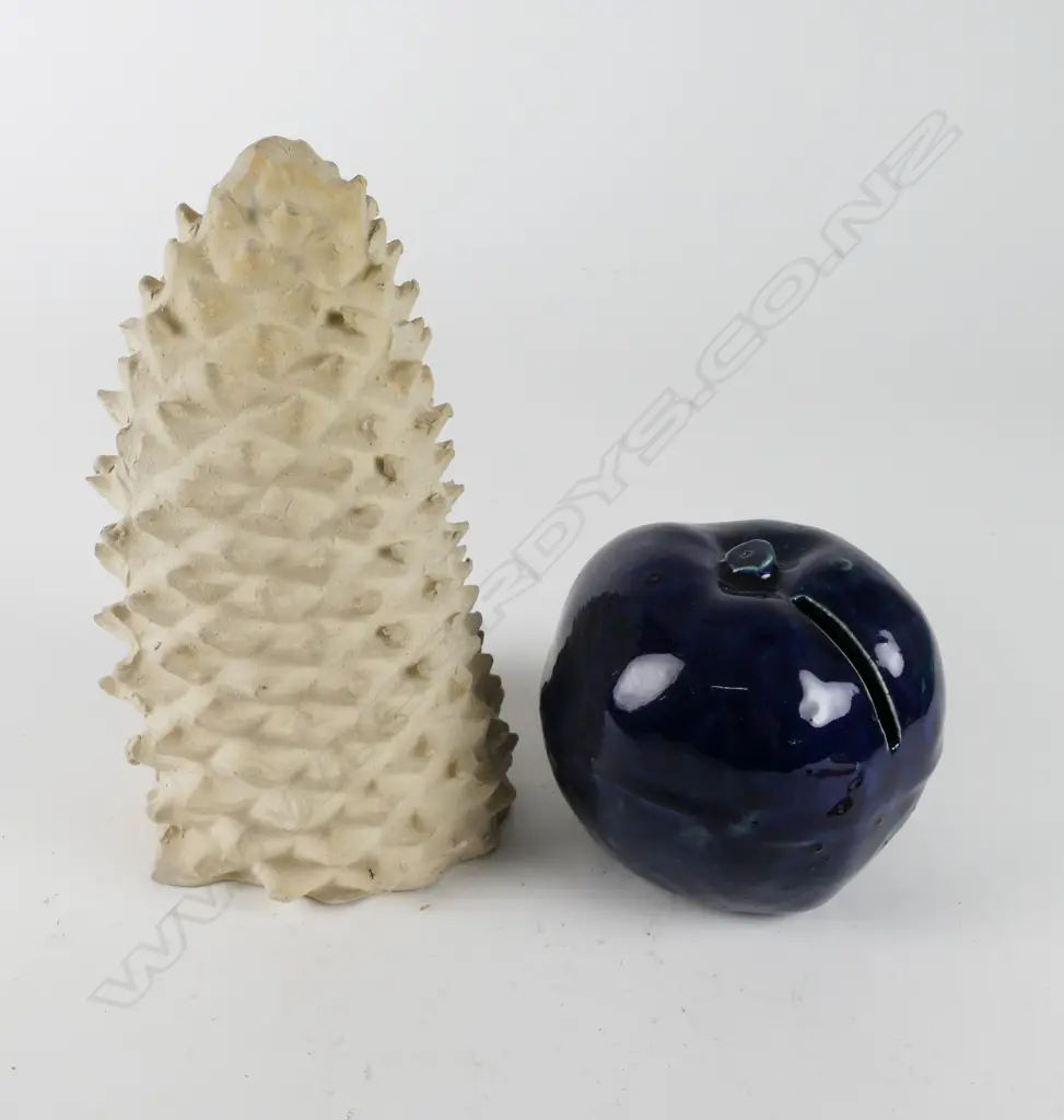 Two Luke Adams pottery pieces Image 1++