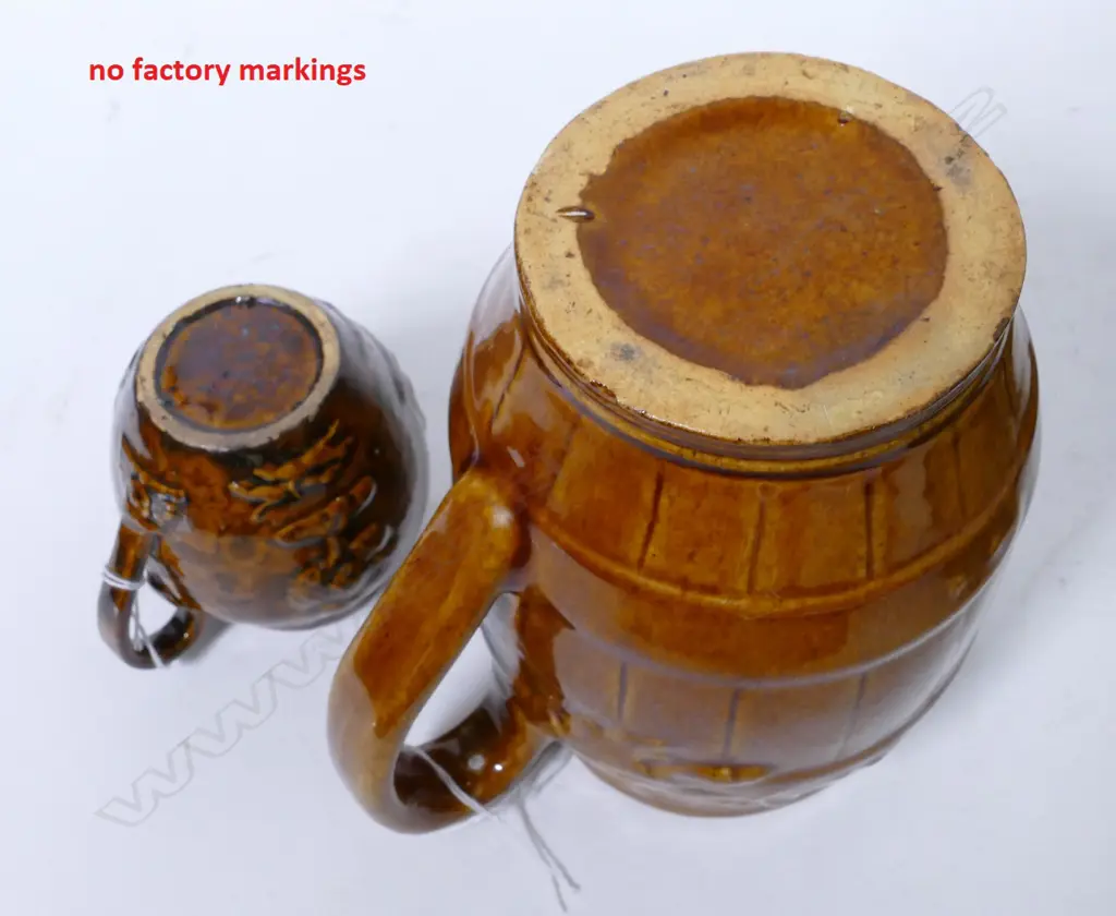 Two Luke Adams jugs Image 1++