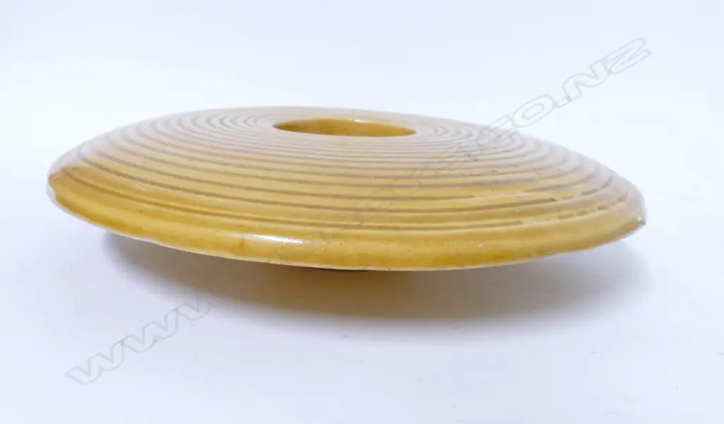 Luke Adams mushroom form vase Image 1++