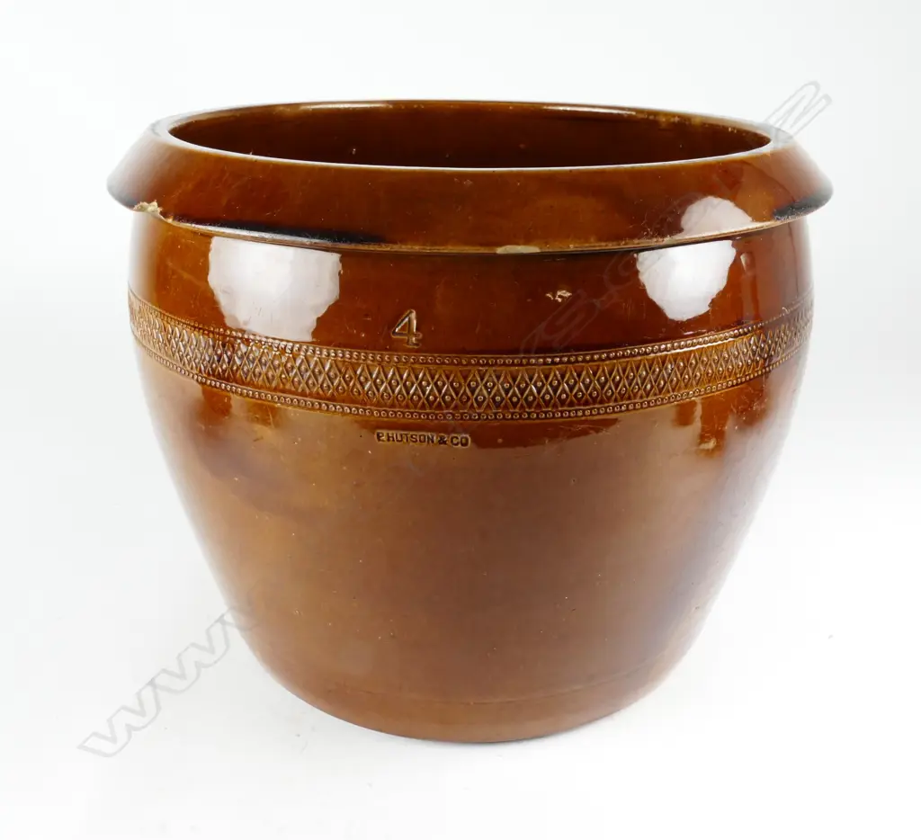 A large Peter Hutson & Co. four gallon storage pot Image 1++