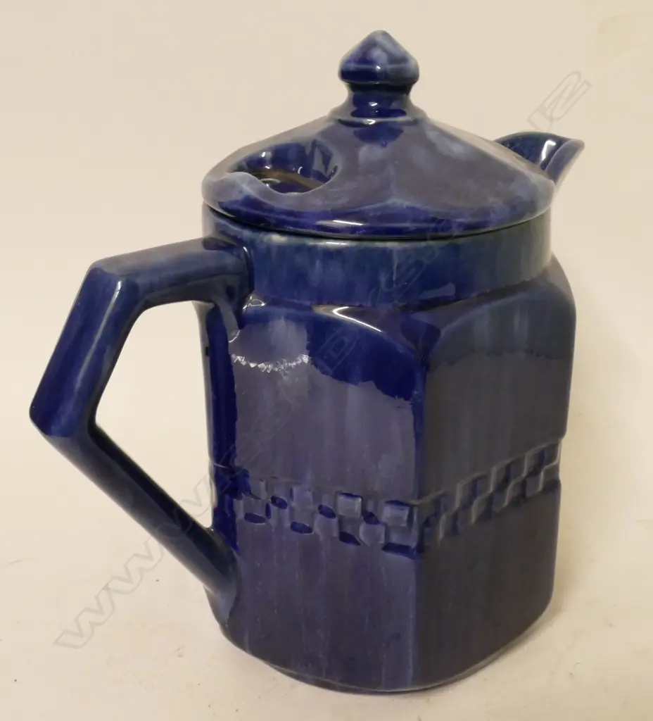 Two Temuka Ware electric jugs Image 1++