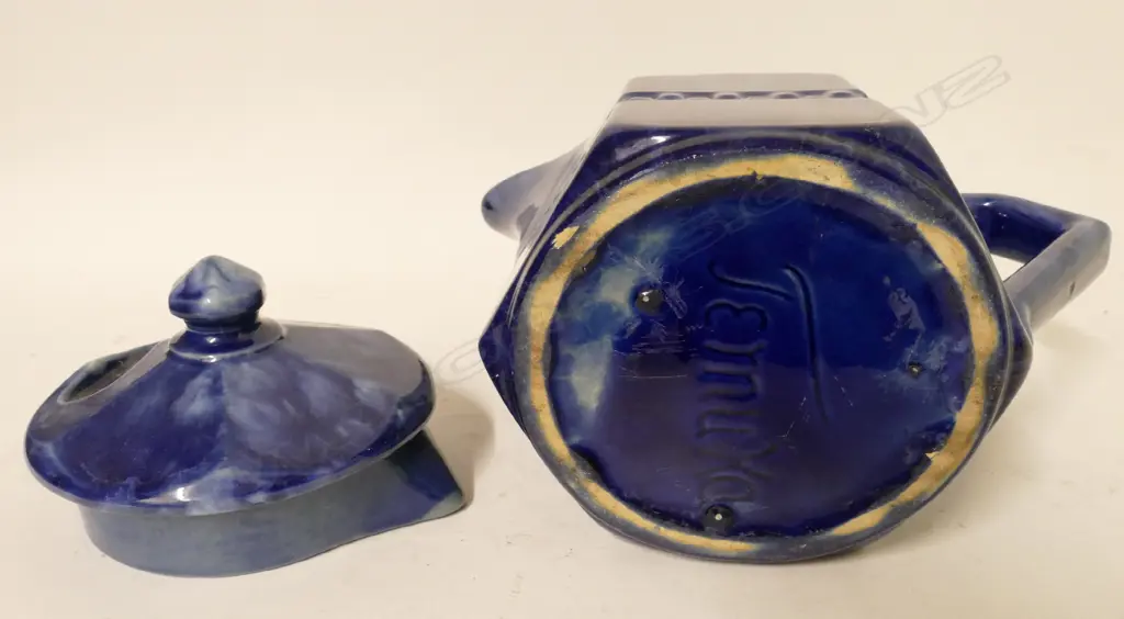 Two Temuka Ware electric jugs Image 1++