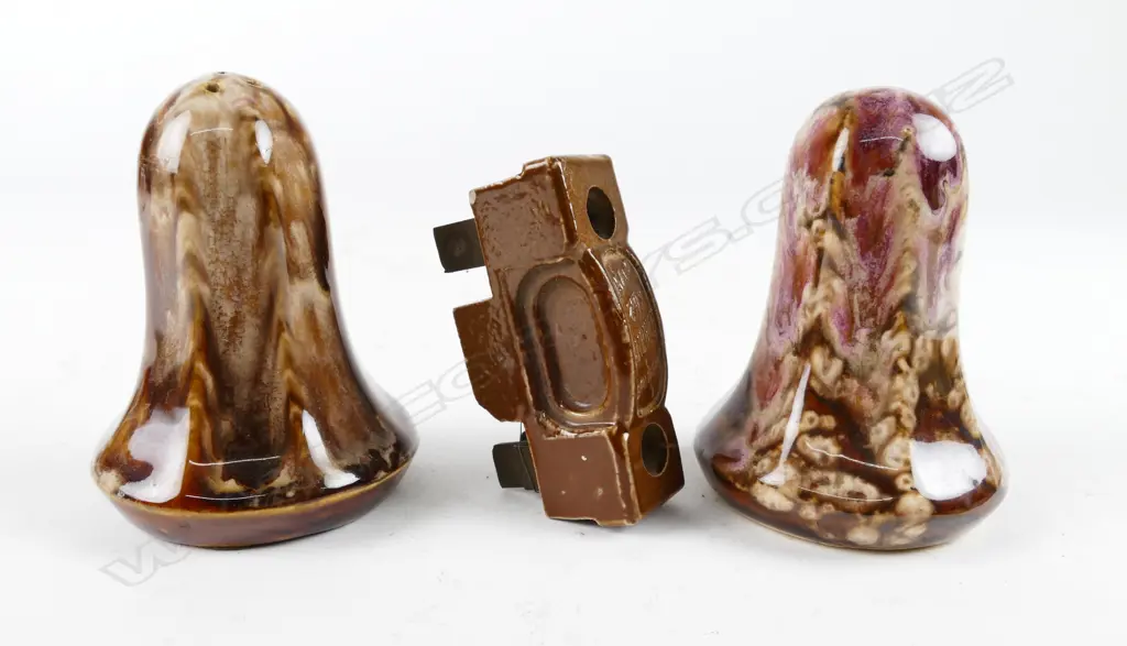 Three Crown Lynn items Image 1++