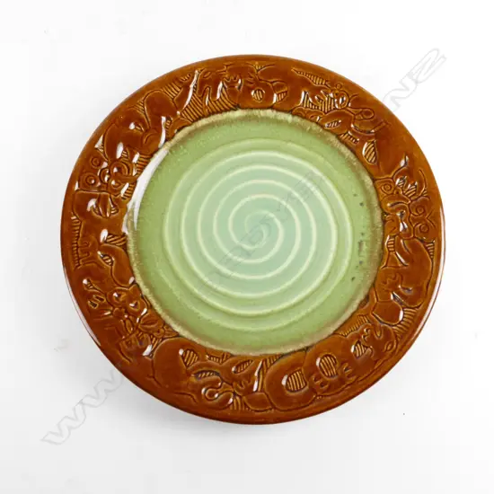 Crown Lynn Wharetana Maori Art Pottery wall 'plaque'