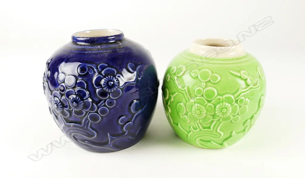 Two Crown Lynn ginger jars Image 1++