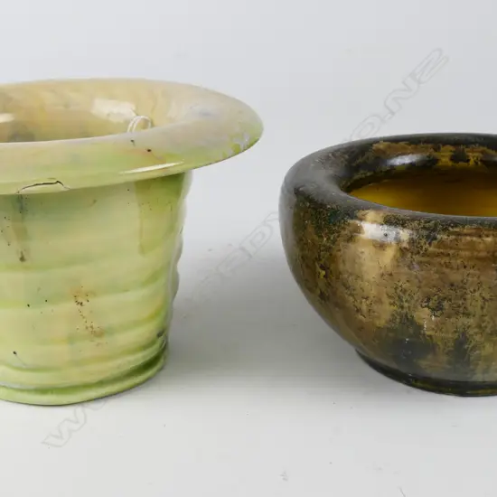 Two Briar Gardner vases