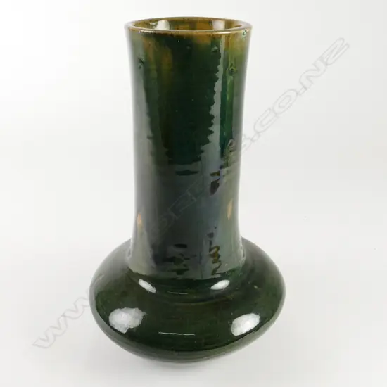 A large Briar Gardner vase