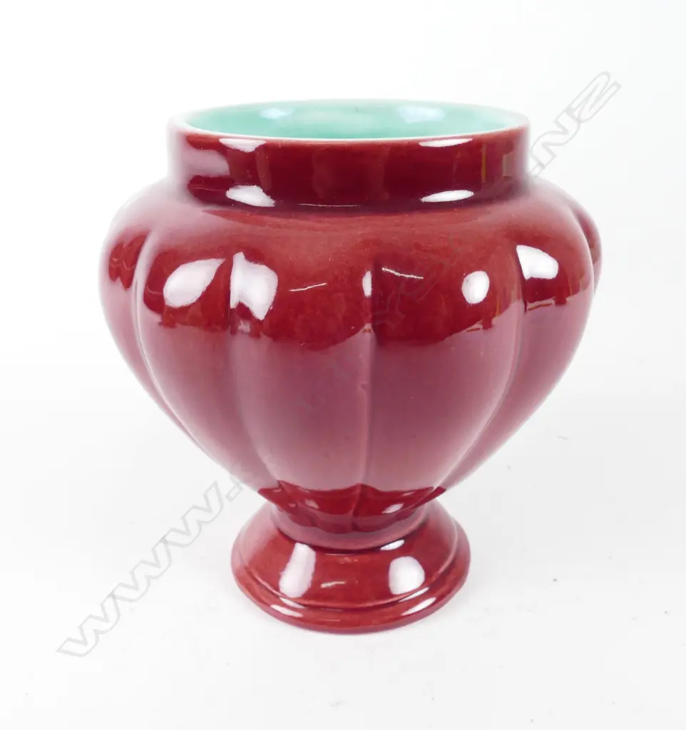 O.C. Stephens pedestal urn vase Image 1++