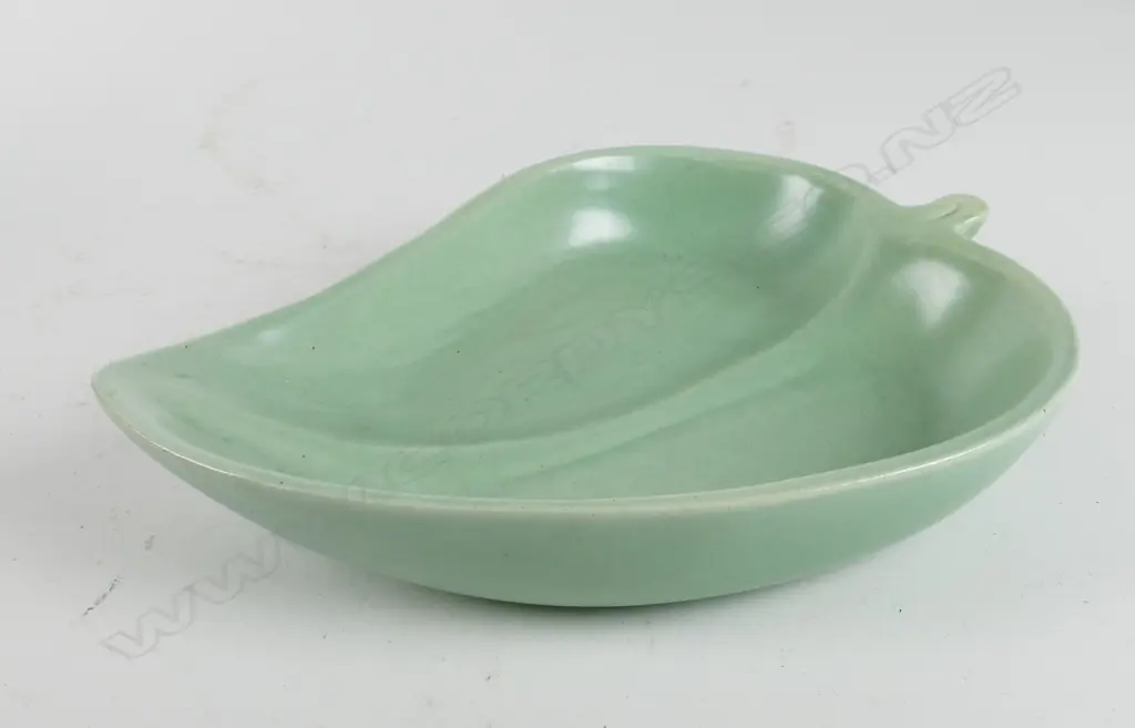 O.C. Stephens leaf form bowl Image 1++