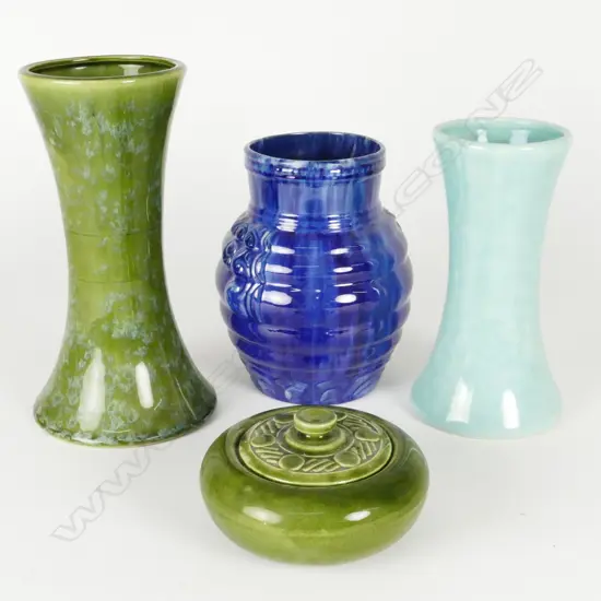 Four Temuka Ware pottery pieces