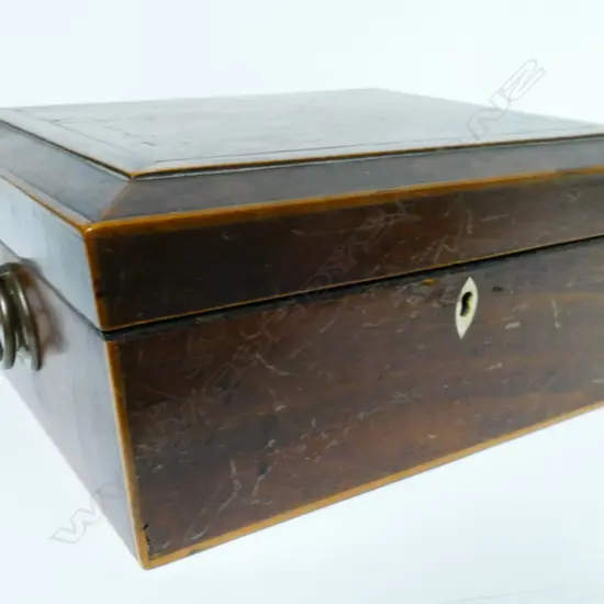 A 19thC mahogany jewellery casket