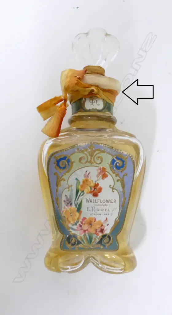 An early 1900s Rimmel perfume bottle Image 1++