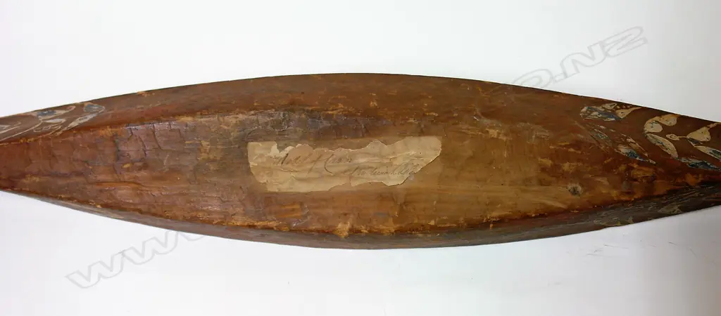An early 19thC Sandwich Islands (Hawaiian) canoe model Image 1++