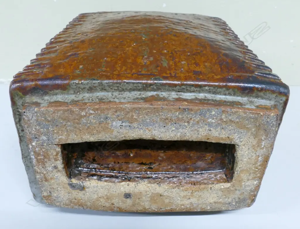 A good early Len Castle branch pot Image 1++