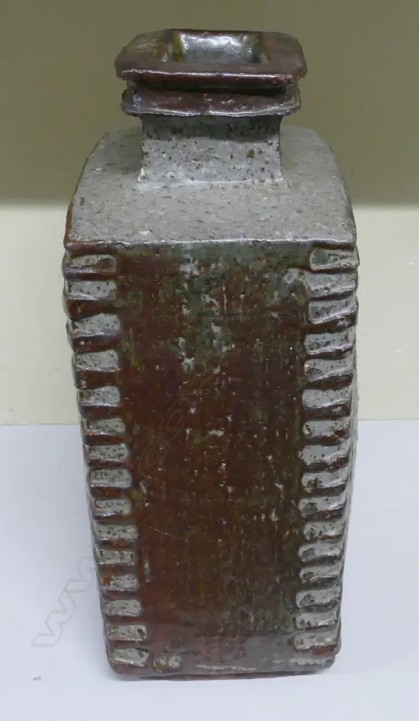 A good early Len Castle branch pot Image 1++